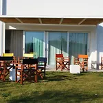 ベッド・アンド・ブレックファスト Ortopi Country Canapa House