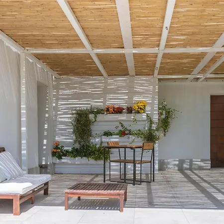 Nocleg ze śniadaniem Ortopi Country Canapa House