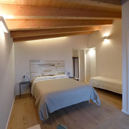 Bed & Breakfast Ortopi Country Canapa House 3*