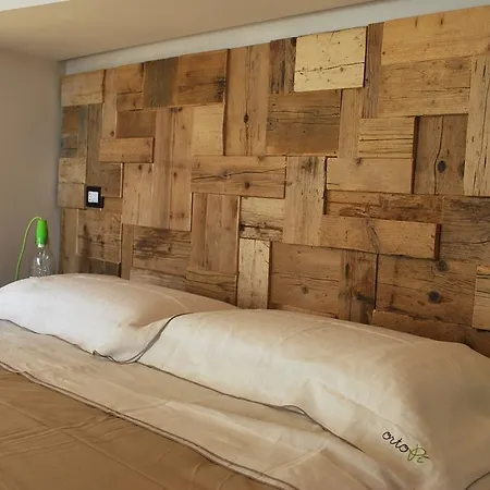 Nocleg ze śniadaniem Ortopi Country Canapa House 4*