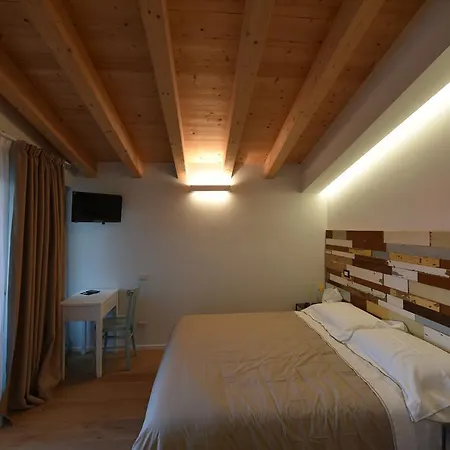 Ortopi Country Canapa House 4*